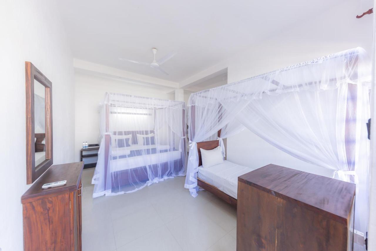 Happy Bay Otel Weligama Dış mekan fotoğraf