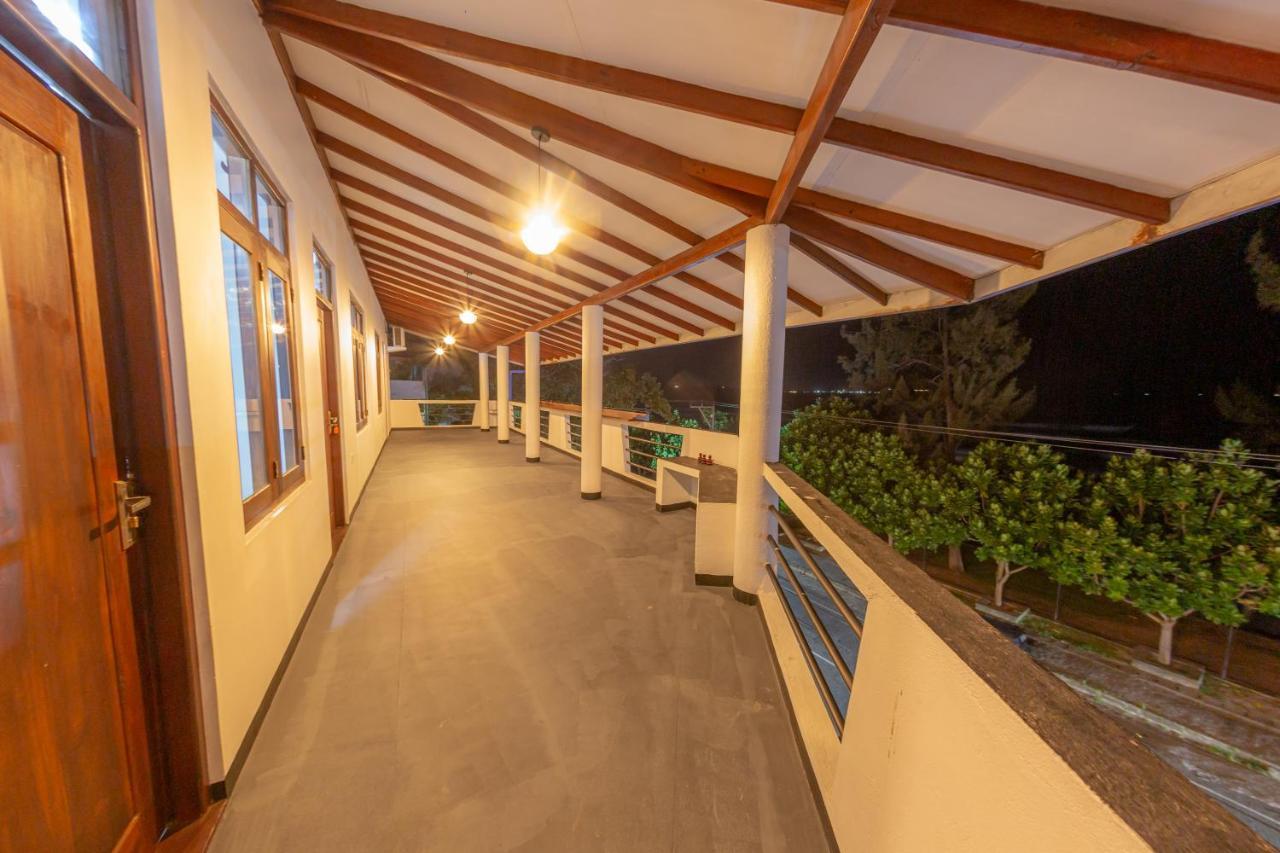 Happy Bay Otel Weligama Dış mekan fotoğraf