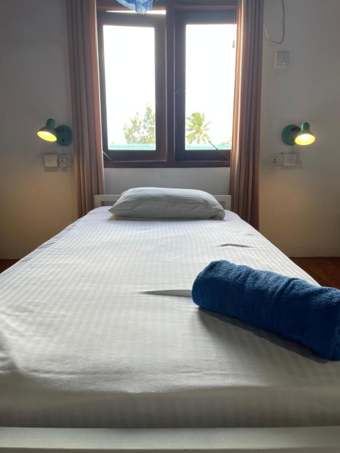 Happy Bay Otel Weligama Dış mekan fotoğraf