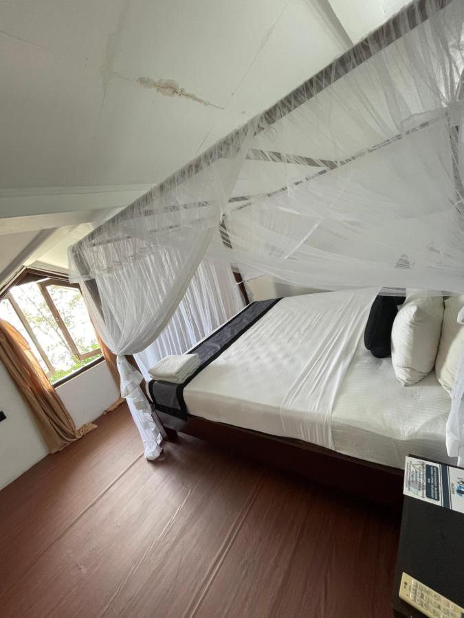 Happy Bay Otel Weligama Dış mekan fotoğraf