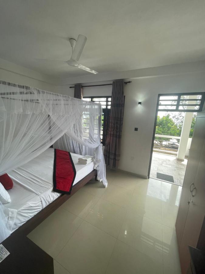 Happy Bay Otel Weligama Dış mekan fotoğraf